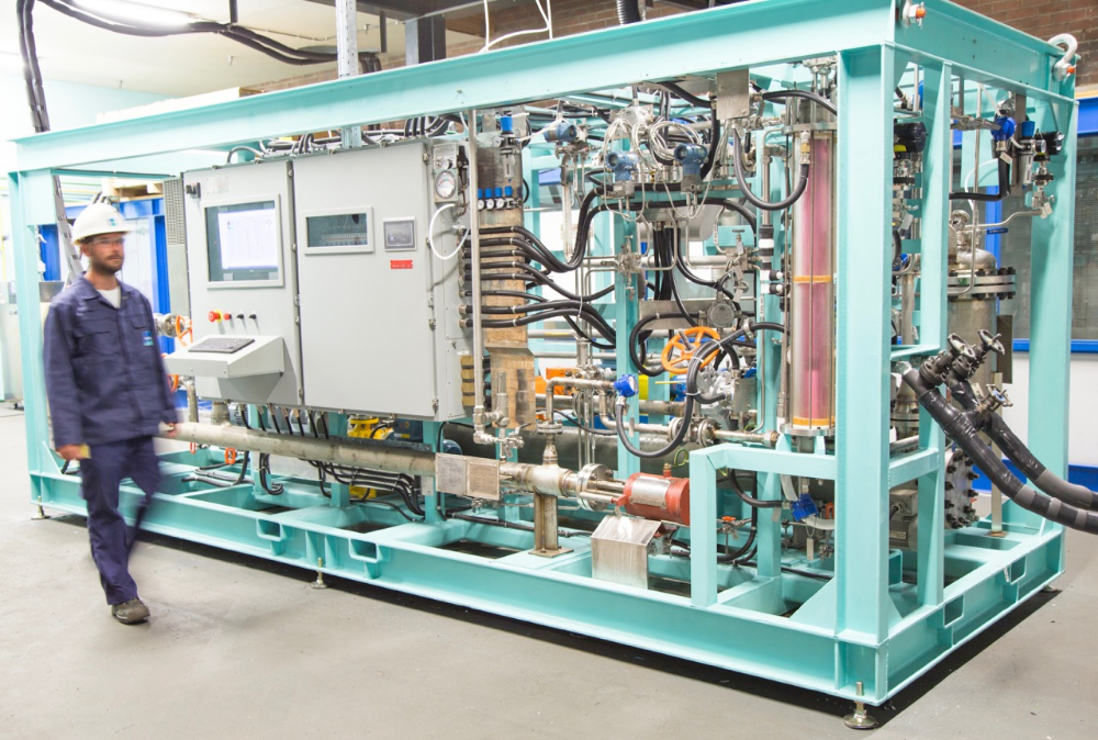 Mobiele pilotinstallatie voor het testen van de industriële haalbaarheid van toepassingen en het verzamelen van ontwerpgegevens voor de zuivering van chemicaliën met smeltkristallisatie en de Hydraulische Waskolom