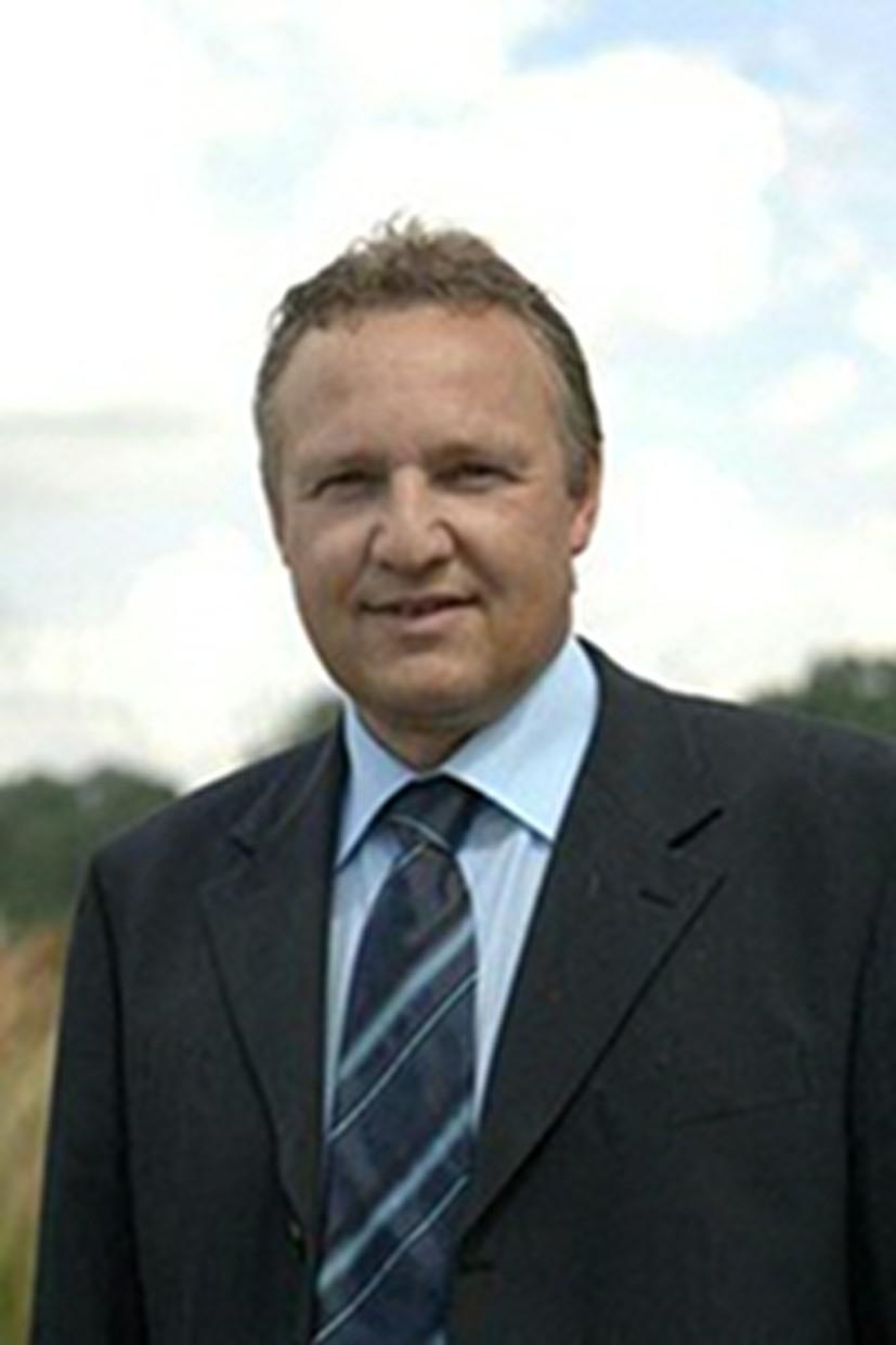Rob van Linschoten Algemeen directeur Zernike Advanced Processing