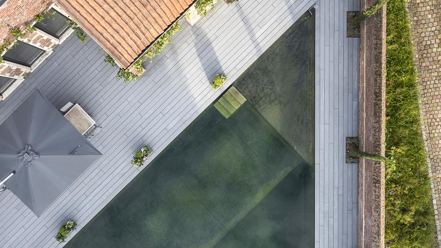 Nouvelle terrasse: la lame en fibres-ciment Cedral