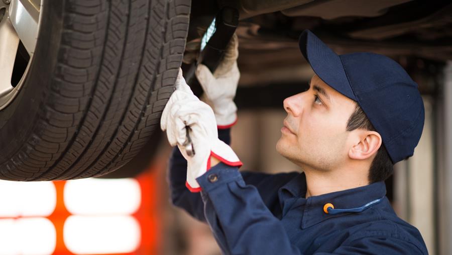 Tips voor experts: hoe stuur- en ophangingsonderdelen herstellen?