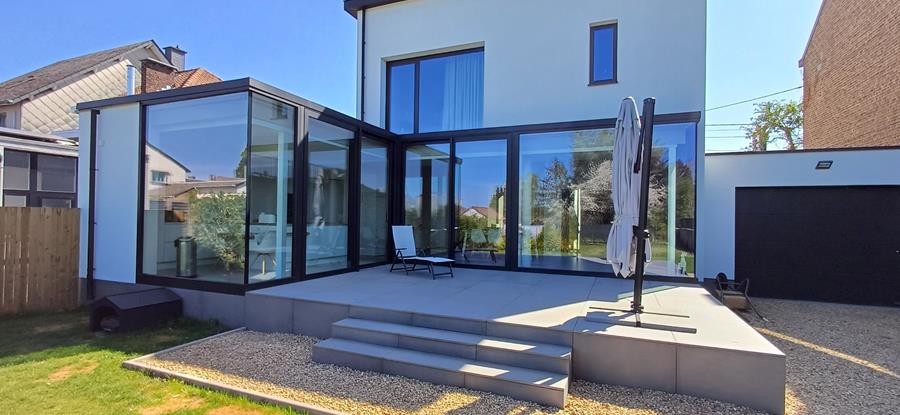 Menuiseries aluminium sur mesure, design et précision