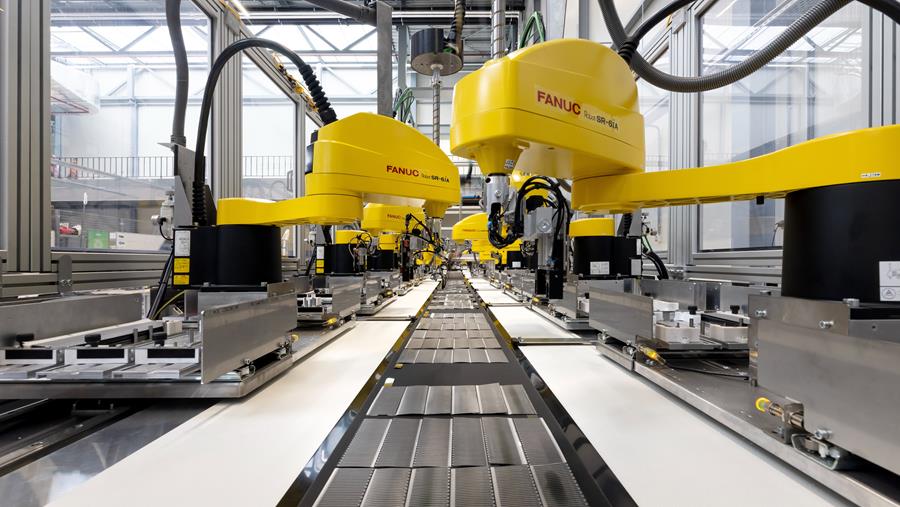 Nouveau concept pour la production à grande échelle de films solaires sur mesure